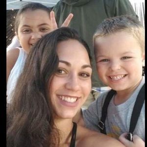 Meet your Posher, Andrea